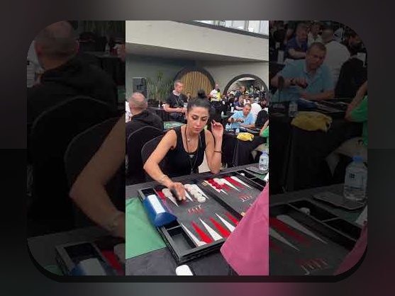 آیا می‌دانید چگونه بازی آنلاین تخته نرد دو نفره برای ایفون می‌تواند تجربه‌ای جذاب و هیجان‌انگیز را برای شما رقم بزند؟